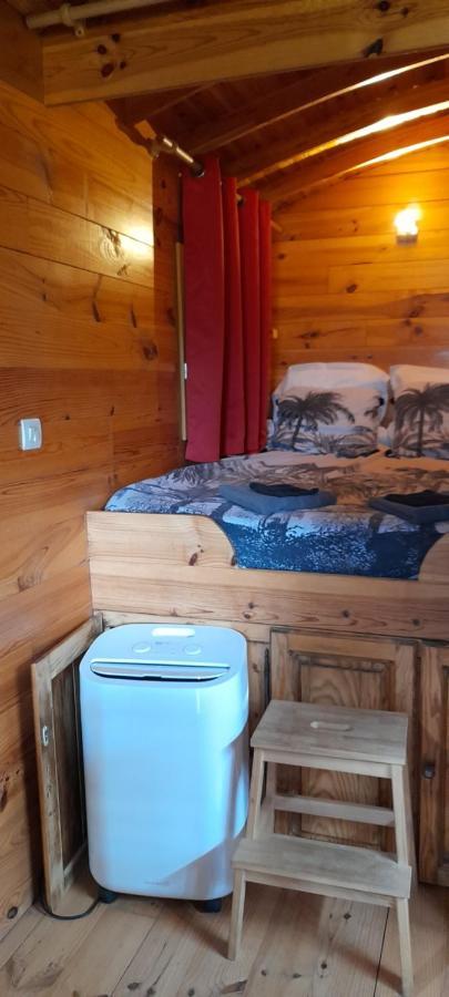La Ferme De L'Isle Et Sa Roulotte Bed & Breakfast Avaray Exterior photo